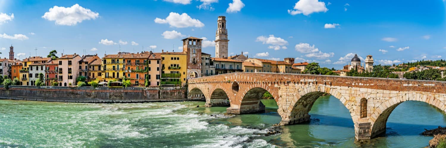 Una vista panoramica di Verona