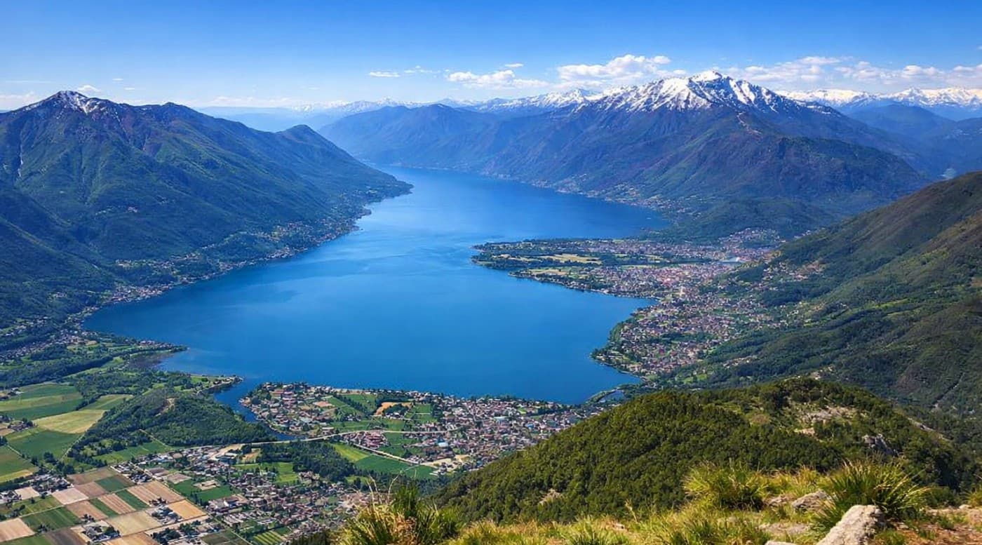 Vista panoramica di Locarno e del Lago Maggiore