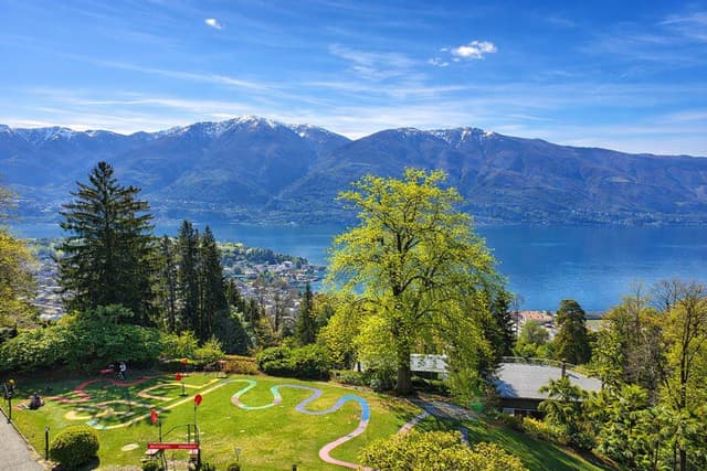 Monte Verità con vista panoramica su Ascona